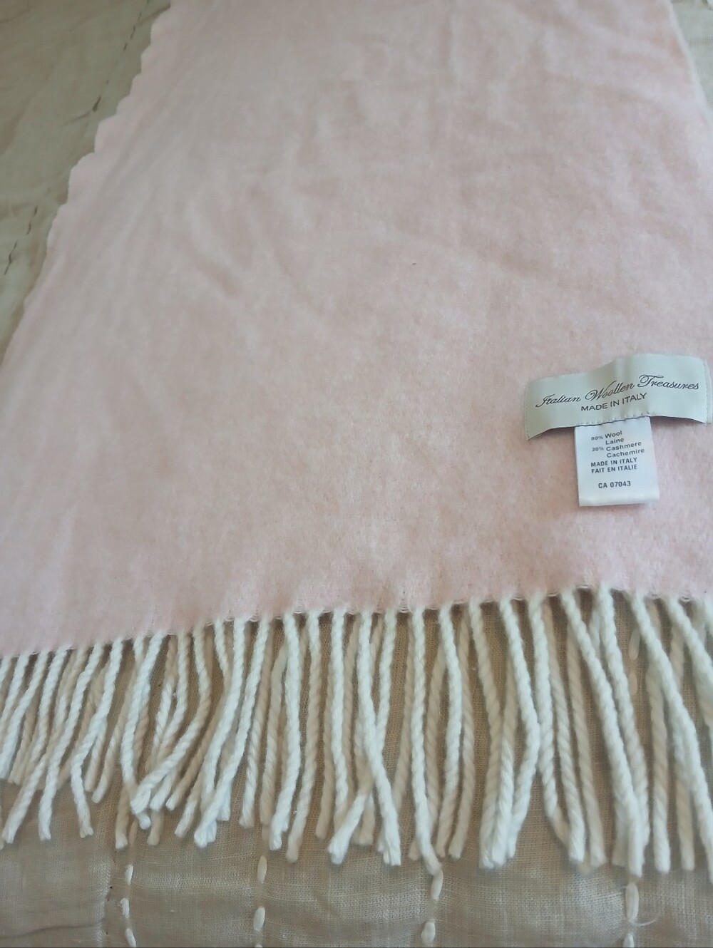 Soft Whool And Cashmere Pink Fringe Throw Blanket by Unknown Brand